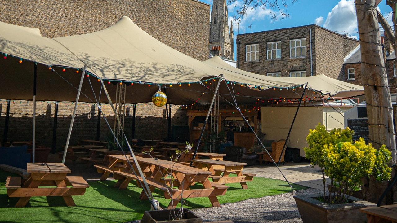 The Garden - Photo 2