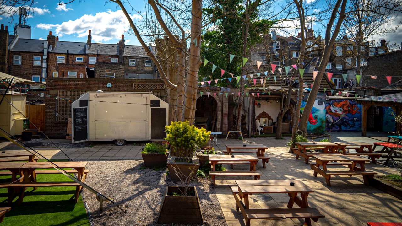 The Garden - Photo 5